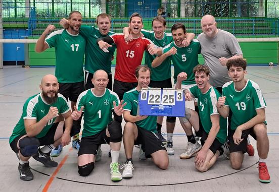 Herren 2 - Sieg im 1.Saisonspiel&copy;2025 SV Bayer